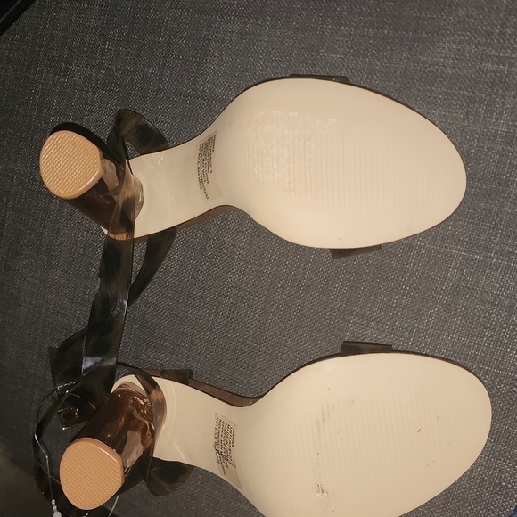 Hanna Transparent Heeled Sandal In Leopard - Picture 4 of 5